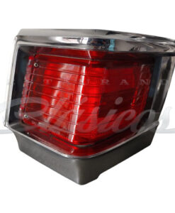 CALAVERA DERECHA NUEVA ORIGINAL JEEP WAGONEER 1973 1983